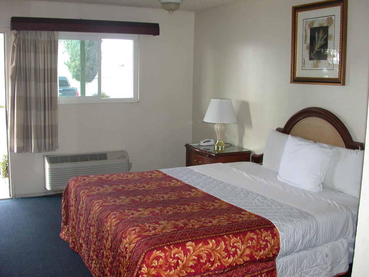 Valley Hotel Розмид Экстерьер фото